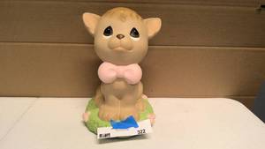 lot 322 image: Precious Moments Vintage Large Cat 9