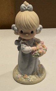 lot 18 image: Precious Moments Take Time to Smell the Flowers item#524387