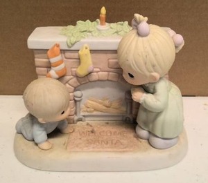 lot 36 image: Precious Moments Waiting for a Merry Christmas Item#527637