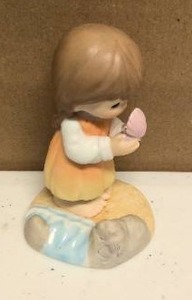 lot 67 image: Precious Moments The Great Pearl item#649996