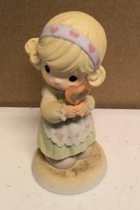 lot 80 image: Precious Moments You have the sweetest heart item#689548