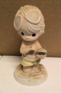 lot 81 image: Precious Moments there is no greater treasure than to have a friend like you item#521000