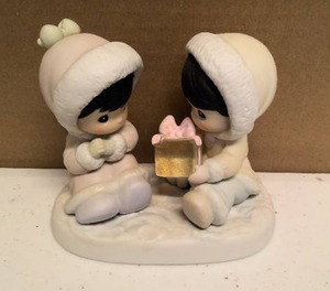 lot 99 image: Precious Moments I only have ice for you item#530956