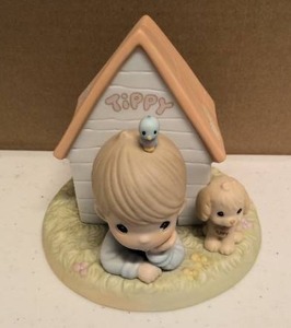 lot 137 image: Precious Moments Figurine lord, im in it again item#525944