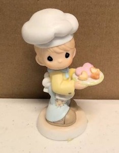 lot 163 image: Precious Moments Figurine You are my favorite dish item#898457