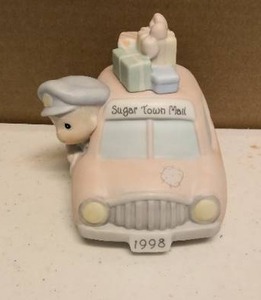 lot 176 image: Precious Moments Figurine Mail Truck item#456217