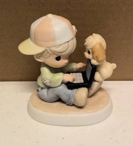 lot 226 image: Precious Moments Figurine youre a computie cutie item#PM0012