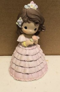 lot 278 image: Precious Moments Figurine Vaya Con Dios Item#531146