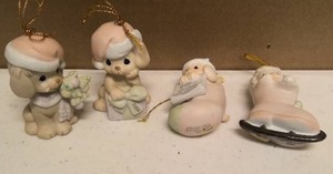 lot 315 image: Precious Moments Figurine Vintage Ornaments Item#183903, 520470, 520462, 520276