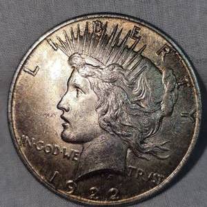 lot 10 image: 1922 Peace Dollar $1 VF wToning