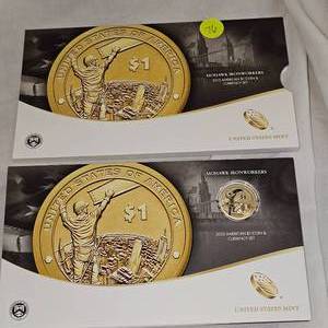 lot 76 image: 2015 Mowhawk Iron Workers $1 Coin and Currency Set