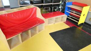 lot 15 image: Rm 205 - 3 pieces of wood furniture with storage