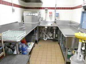 lot 84 image: K- Hobart AM16-BASX Dish Machine setup mfd 2022
