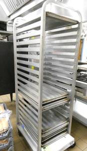 lot 92 image: K - Bread proofer cart