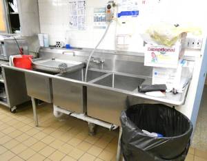 lot 93 image: K - 3 hole wash sink