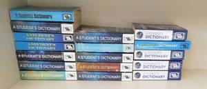lot 135 image: Rm 212 - Student dictionary Qty 17
