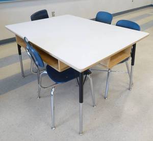 lot 155 image: Rm 215 - desk and 4 chairs