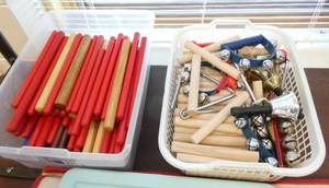 lot 222 image: ECFE - Young music sticks and bells