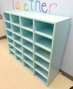 lot 299 image: Rm 115 - storage locker, shoes etc