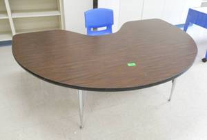 lot 305 image: Rm 114 - Half moon table with one chair