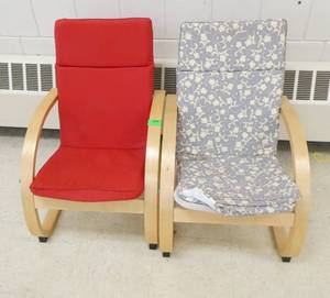 lot 309 image: Rm 114 - 2 lounge chairs
