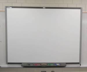 lot 327 image: Rm 114B - SMARTBoard SB680 - board only, no projector