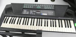 lot 333 image: Rm 114B - KAWAI Super 3D X40-D electronic digital keyboard