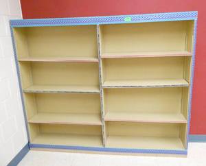 lot 358 image: Rm 111B - painted wood bookcase