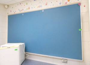 lot 365 image: Rm 113 -  nice clean chalkboards 8x4 and 4x6