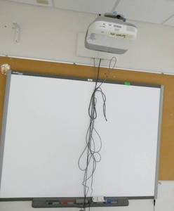 lot 376 image: Rm 113 - Smartboard