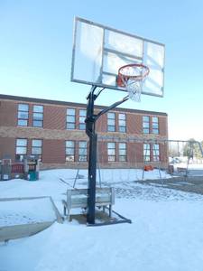 lot 112 image: Outside - Adjustable height basketball hoop