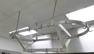 lot 103 image: K - Hanging Pot and Pan Rack