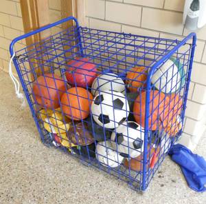 lot 434D image: by Rm 108 - group of misc sporting goods