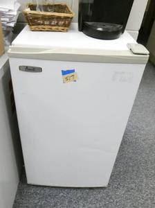 lot 517 image: Office - Dorm refrigerator