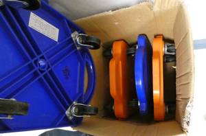 lot 200 image: ECFE - Tote of 8 scooter boards