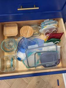 lot 301 image: Collection of Glass Food Storage Containers with Lids Assorted Sizes