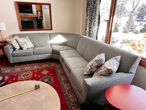 lot 3 image: Blue-Gray Upholstered Sectional Sofa with 4 Decorative Pillows