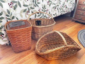 lot 66 image: Collection of 3 Woven Baskets with Handles and Liners