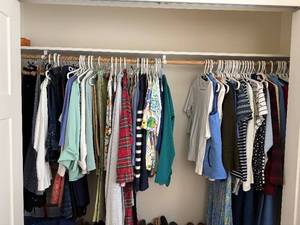 lot 121 image: Womens Clothing Lot - Chicos, Vince, J.Jill, Lauren Ralph Lauren Tops