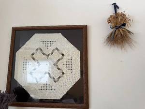 lot 135 image: Handmade Crochet Doily Wall Art - Large Octagonal Lace, Framed Display