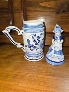 lot 1 image: Dutch blue mug and girl