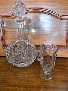 lot 20 image: Glass wine decanter and glass
