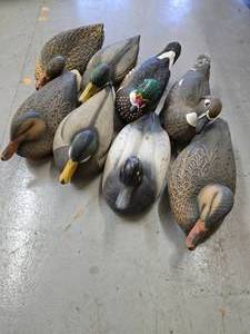 lot 28 image: 8 duck decoys, few with weights
