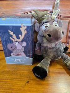 lot 111 image: Sven Scentsy