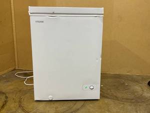 lot 58 image: Vissani 5.0 cu. ft. Manual Defrost Chest Freezer with LED Light in White Garage Ready