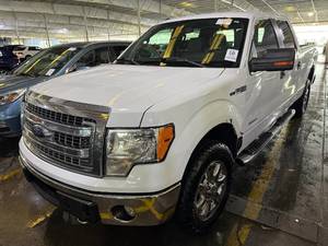 lot 6 image: 2013 Ford F-150 XLT 4x4 Crew