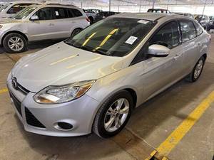 lot 23 image: 2013 Ford Focus SE