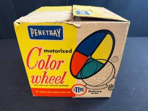 lot 102 image: Penetray Motorized Color Wheel Deluxe Model in Original Box