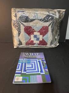 lot 200 image: Quilt Set and What Women Create Magazine