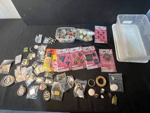 lot 206 image: Mixed Lot of Jewelry Findings, Pendants, Bezels, and Craft Supplies
